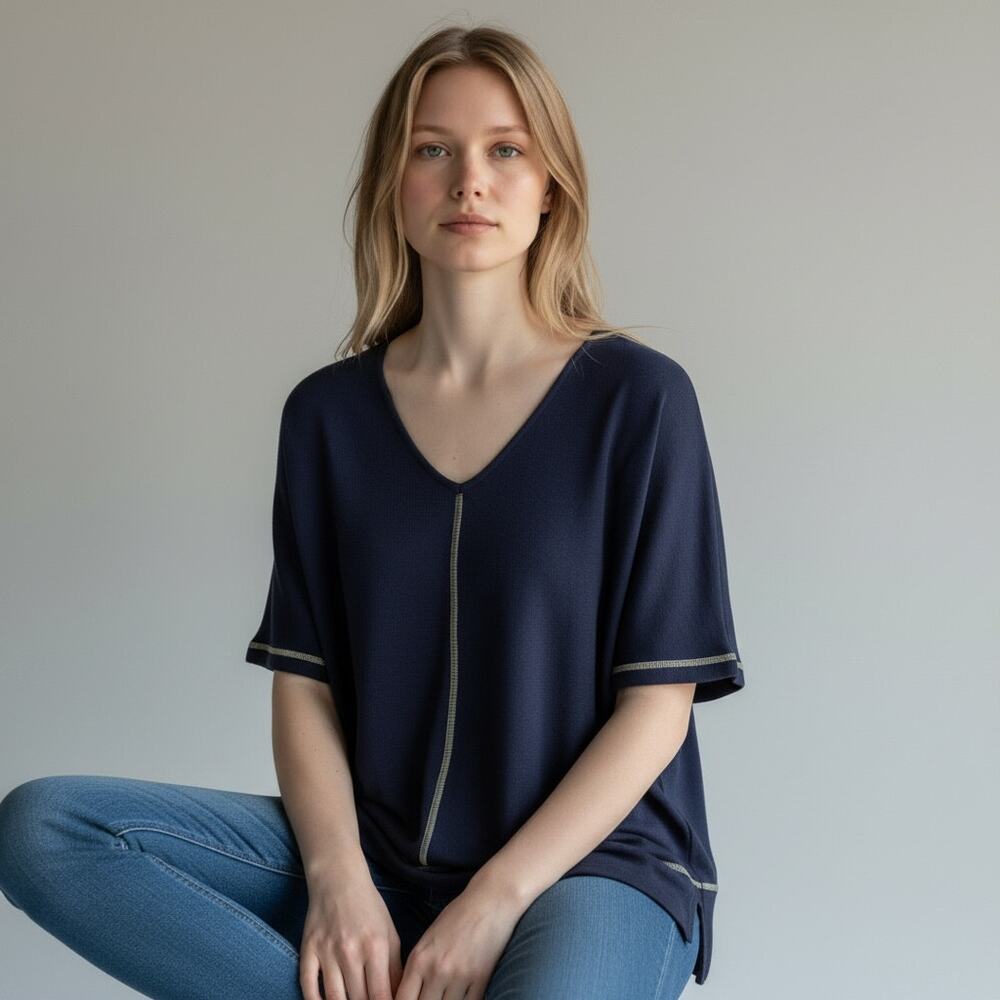 Sno Skins Blue Short Sleeve T Shirt Top Size Large V-Neck